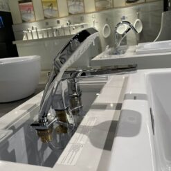 Vòi xả bồn tắm TOTO TBG10305AA nóng lạnh kèm tay sen