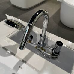 Vòi xả bồn tắm TOTO TBG11305AA nóng lạnh kèm tay sen