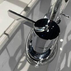 Vòi xả bồn tắm TOTO TBG11305AA nóng lạnh kèm tay sen 14 Vòi xả bồn tắm TOTO TBG11305AA nóng lạnh kèm tay sen