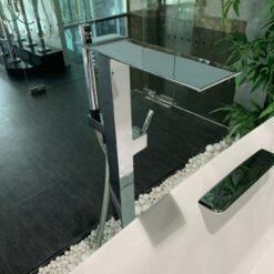 Vòi xả bồn tắm TOTO TBP02303AA đặt sàn nóng lạnh