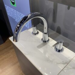 Vòi xả bồn tắm TOTO TBS01201BA nóng lạnh