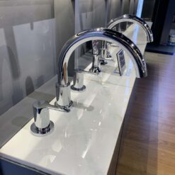 Vòi xả bồn tắm TOTO TBS01201BA nóng lạnh