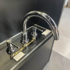 Vòi xả bồn tắm TOTO TBS02201BA nóng lạnh