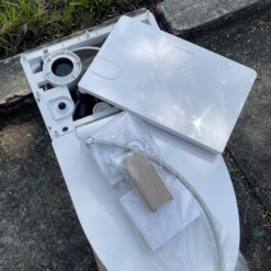 Bồn cầu 1 khối American Standard WP-3232 (WP3232) nắp êm dòng Studio S