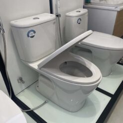 Bồn cầu 2 khối American Standard VF-2162 (VF2162) nắp êm dòng Loven