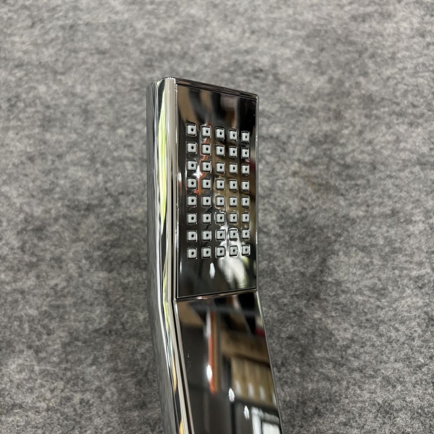 Cây sen American Standard A-6110.978.903 (A6110978903) 8 Cây sen American Standard A-6110.978.903 (A6110978903)