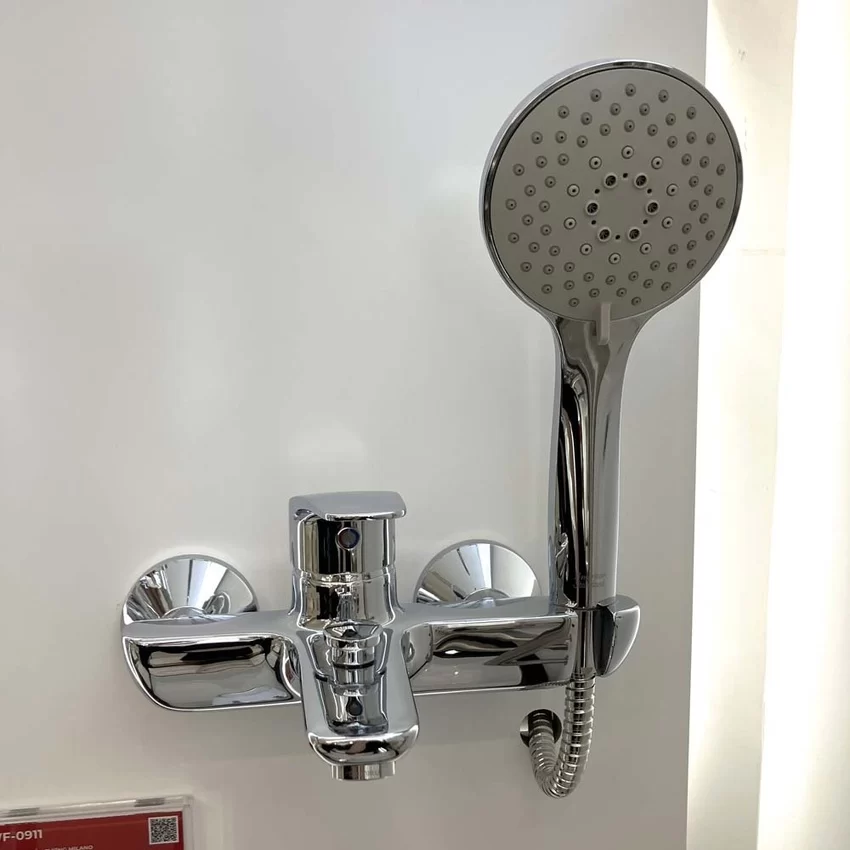 Sen tắm gắn tường American Standard WF-0911 - Hình ảnh 1 Sen tắm gắn tường American Standard WF-0911 - Hình ảnh 1