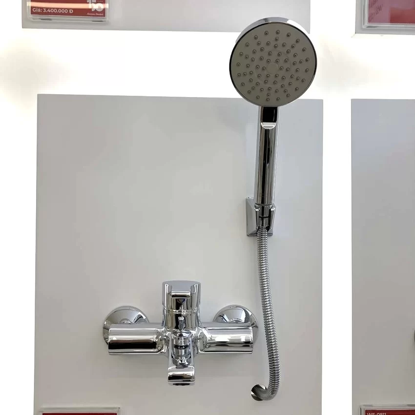 Sen tắm nóng lạnh American Standard WF-3913 mã WF-3913 Sen tắm nóng lạnh American Standard WF-3913 bên trái