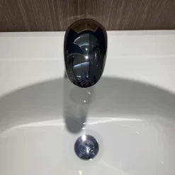 Vòi chậu lavabo cảm ứng nước lạnh Caesar A910 16 Vòi chậu lavabo cảm ứng nước lạnh Caesar A910