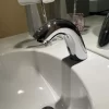 Vòi chậu lavabo cảm ứng nước lạnh Caesar A911