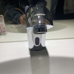 Vòi chậu lavabo cảm ứng nước lạnh Caesar A911