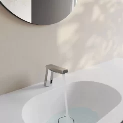 Vòi chậu lavabo cảm ứng nước lạnh Viglacera VG1028