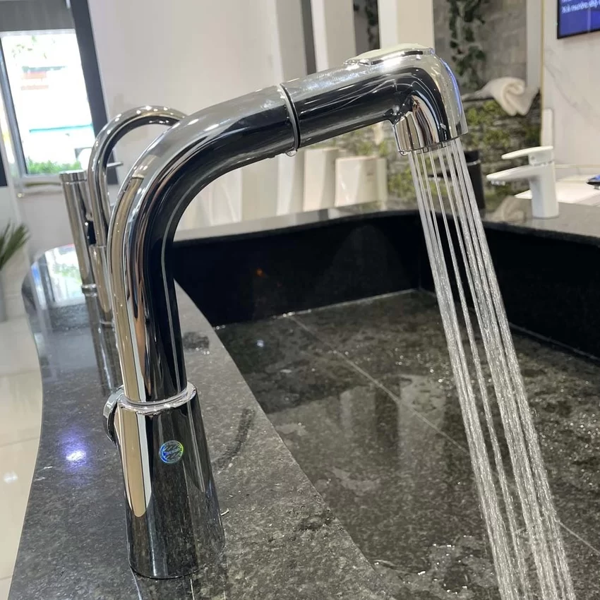 Vòi chậu lavabo dây rút nóng lạnh Caesar B900CU - SKU B900CU Vòi chậu lavabo dây rút nóng lạnh Caesar B900CU