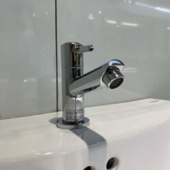 Vòi chậu lavabo lạnh Caesar B040C