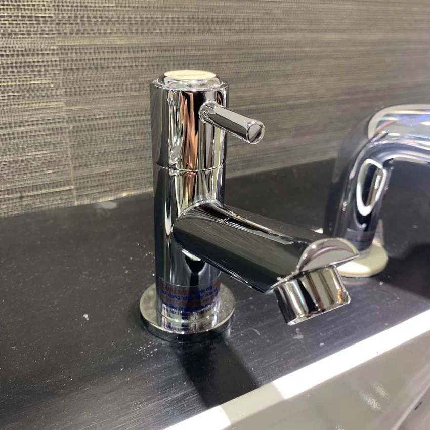 Vòi chậu lavabo lạnh Caesar B040C 12 Vòi chậu lavabo lạnh Caesar B040C