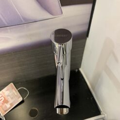 Vòi chậu lavabo lạnh Caesar B041CU