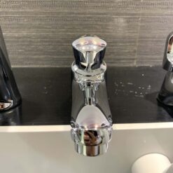 Vòi chậu lavabo lạnh Caesar B053CU