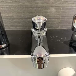 Vòi chậu lavabo lạnh Caesar B053CU
