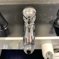 Vòi chậu lavabo lạnh Caesar B053CU