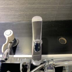 Vòi chậu lavabo lạnh Caesar B060C