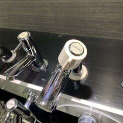 Vòi chậu lavabo lạnh Caesar B075C