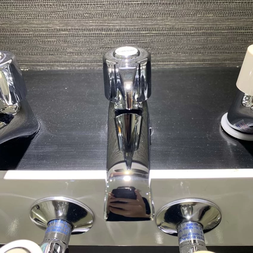 Vòi chậu lavabo lạnh Caesar B104C Vòi chậu lavabo lạnh Caesar B104C - SKU: B104C