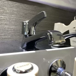 Vòi chậu lavabo lạnh Caesar B104C 17 Vòi chậu lavabo lạnh Caesar B104C