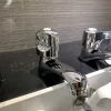 Vòi chậu lavabo lạnh Caesar B105C