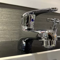 Vòi chậu lavabo lạnh Caesar B109C