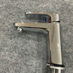 Vòi chậu lavabo lạnh Caesar B119C