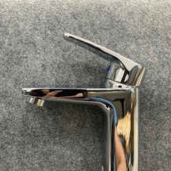 Vòi chậu lavabo lạnh Caesar B119C