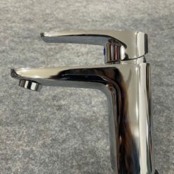 Vòi chậu lavabo lạnh Caesar B119C