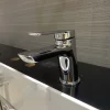 Vòi chậu lavabo nóng lạnh Caesar B200CU 1 Vòi chậu lavabo nóng lạnh Caesar B200CU