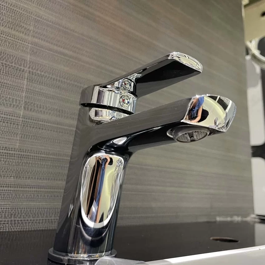 Vòi chậu Caesar B200CU tại Hải Yến Home Vòi chậu Caesar B200CU tại Hải Yến Home