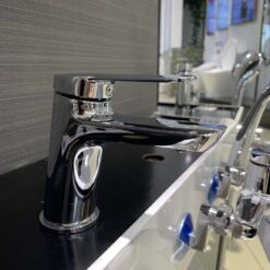Vòi chậu lavabo nóng lạnh Caesar B200CU 12 Vòi chậu lavabo nóng lạnh Caesar B200CU