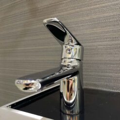 Vòi chậu lavabo nóng lạnh Caesar B380CU