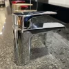 Vòi chậu lavabo nóng lạnh Caesar B390CU / CBU / CGU / CRU / CWU 1 Vòi chậu lavabo nóng lạnh Caesar B390CU / CBU / CGU / CRU / CWU