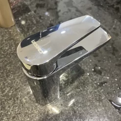 Vòi chậu lavabo nóng lạnh Caesar B390CU / CBU / CGU / CRU / CWU 20 Vòi chậu lavabo nóng lạnh Caesar B390CU / CBU / CGU / CRU / CWU