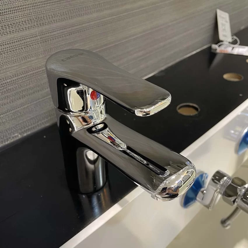 Vòi chậu lavabo nóng lạnh Caesar B430CU 8 Vòi chậu lavabo nóng lạnh Caesar B430CU