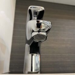 Vòi chậu lavabo nóng lạnh Caesar B490CP / B490CU
