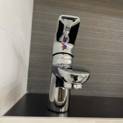 Vòi chậu lavabo nóng lạnh Caesar B490CP / B490CU