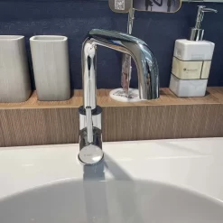Vòi chậu lavabo nóng lạnh Caesar B520CU 12 Vòi chậu lavabo nóng lạnh Caesar B520CU