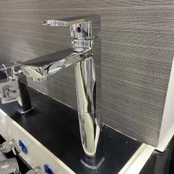 Vòi chậu lavabo nóng lạnh Caesar B551CU 11 Vòi chậu lavabo nóng lạnh Caesar B551CU