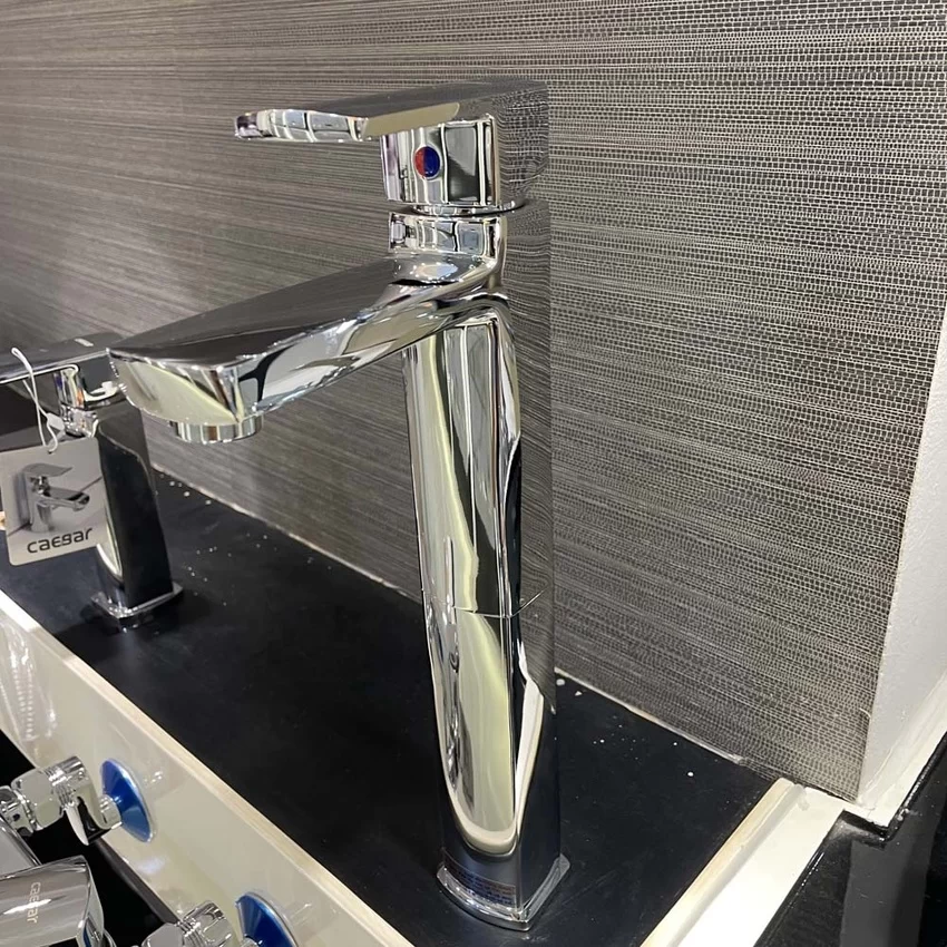 Ứng dụng thực tế của Vòi chậu lavabo nóng lạnh Caesar B551CU Ứng dụng thực tế của Vòi chậu lavabo nóng lạnh Caesar B551CU