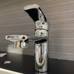 Vòi chậu lavabo nóng lạnh Caesar B730CU 12 Vòi chậu lavabo nóng lạnh Caesar B730CU