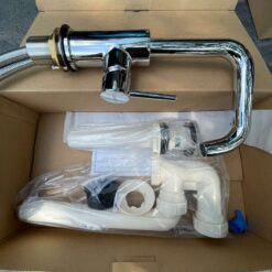 Vòi chậu lavabo nóng lạnh Caesar B750CU