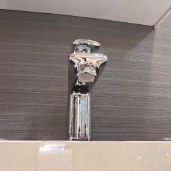 Vòi chậu lavabo nóng lạnh Caesar B770CU 11 Vòi chậu lavabo nóng lạnh Caesar B770CU