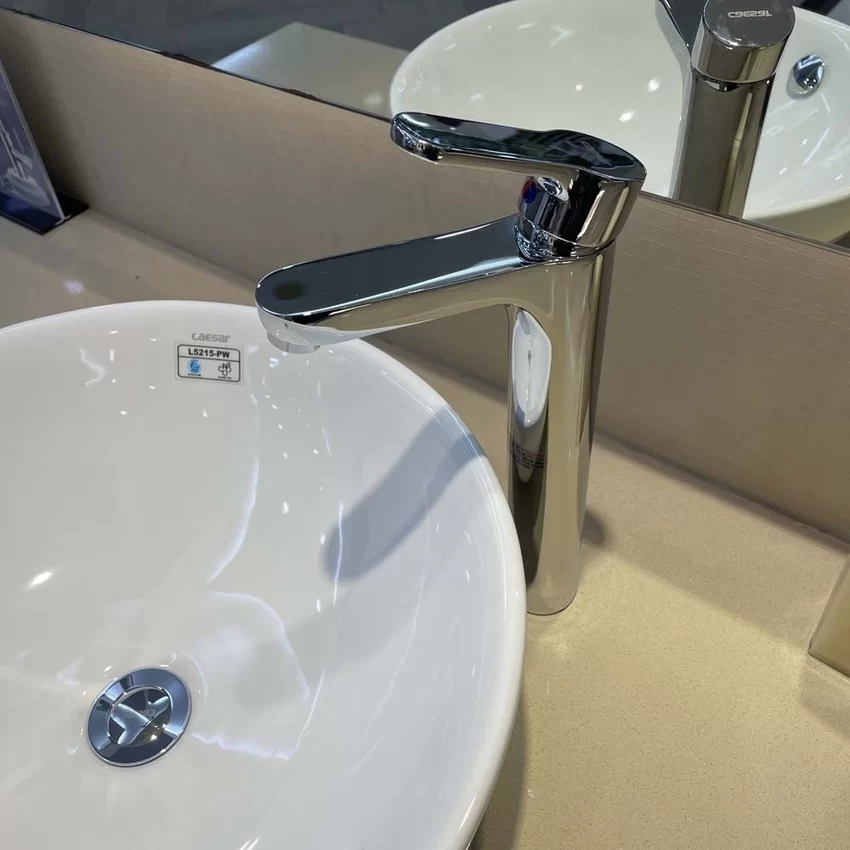 Ứng dụng thực tế của Vòi chậu lavabo nóng lạnh Caesar BT571CU Ứng dụng thực tế của Vòi chậu lavabo nóng lạnh Caesar BT571CU