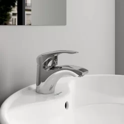 Vòi chậu lavabo nóng lạnh Viglacera VG104