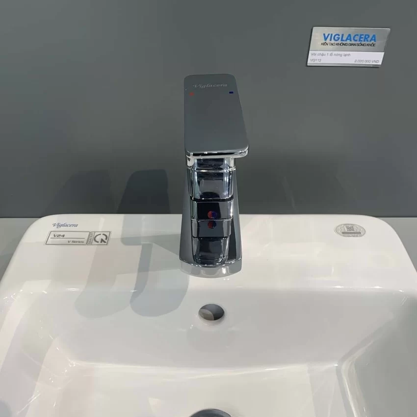 Vòi chậu lavabo nóng lạnh Viglacera VG112 Vòi chậu lavabo nóng lạnh Viglacera VG112